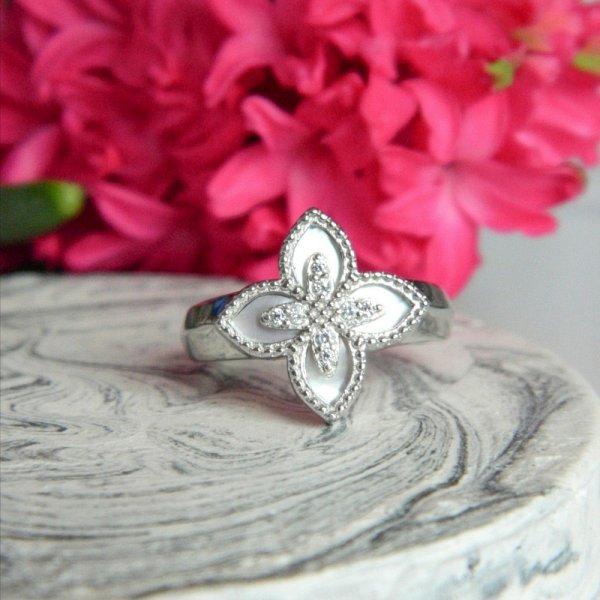 Кольцо Галатея - Серебро 925, Перламутр, Фианит (арт. 2877.1)